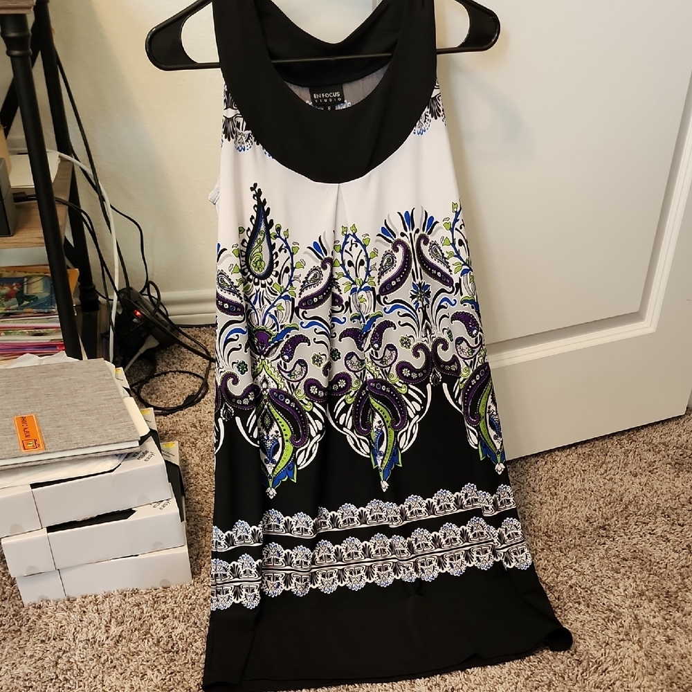 Women's Black and White Paisley Dress